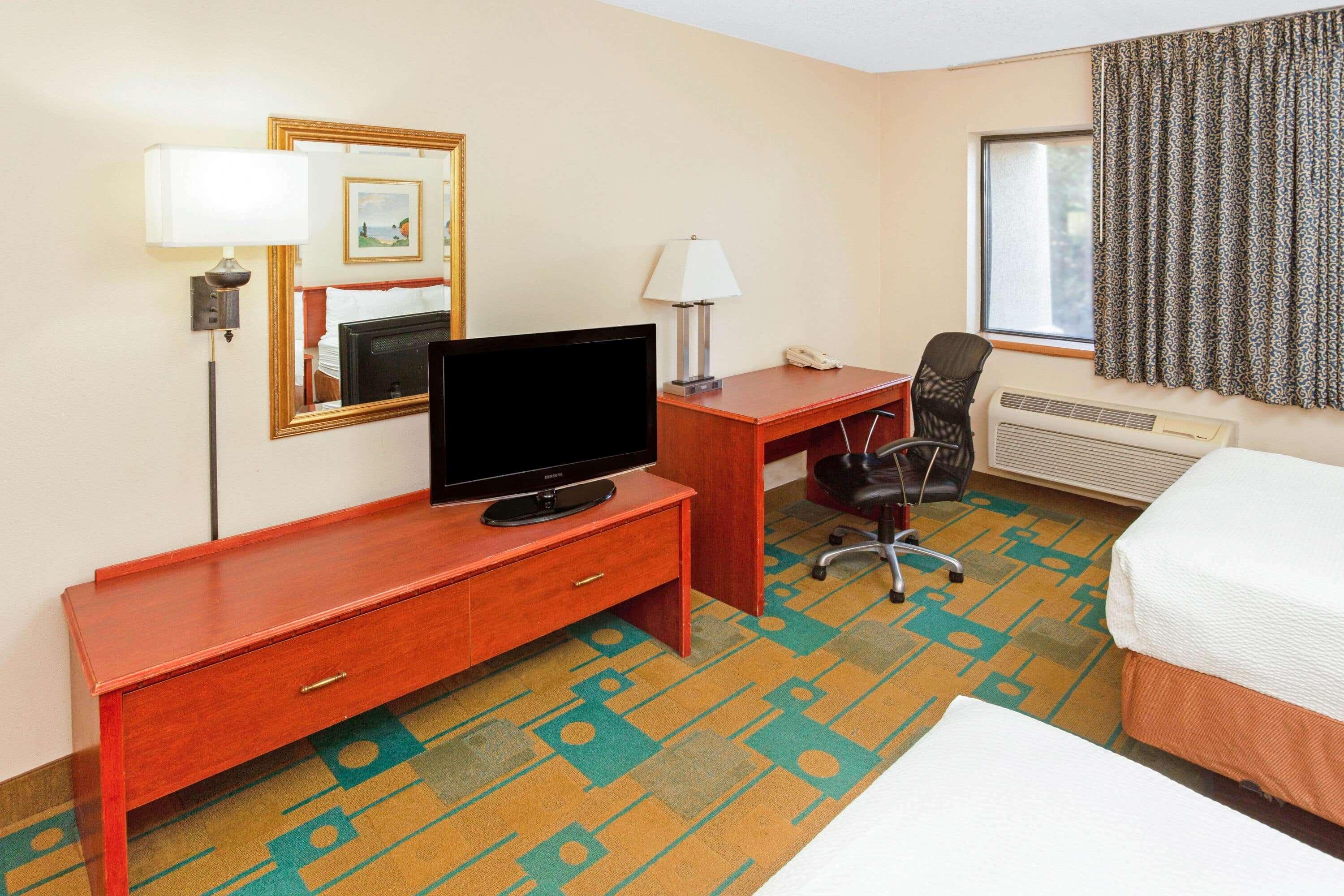 La Quinta Inn By Wyndham Milwaukee Airport / Oak Creek Eksteriør bilde