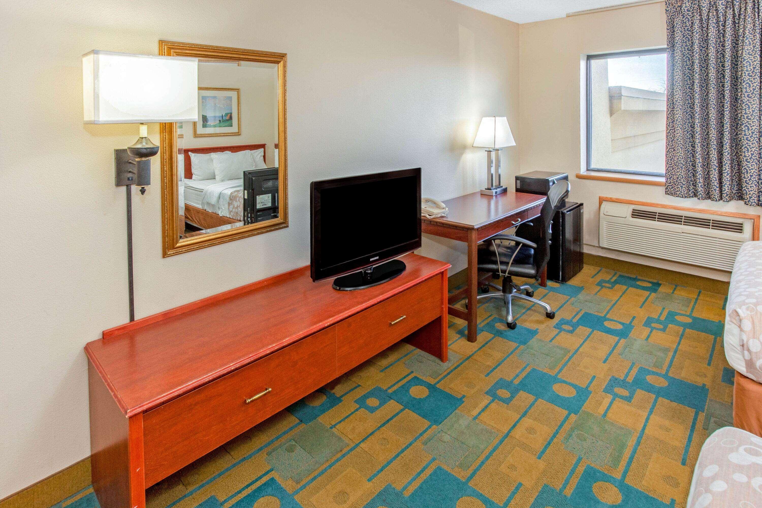 La Quinta Inn By Wyndham Milwaukee Airport / Oak Creek Eksteriør bilde